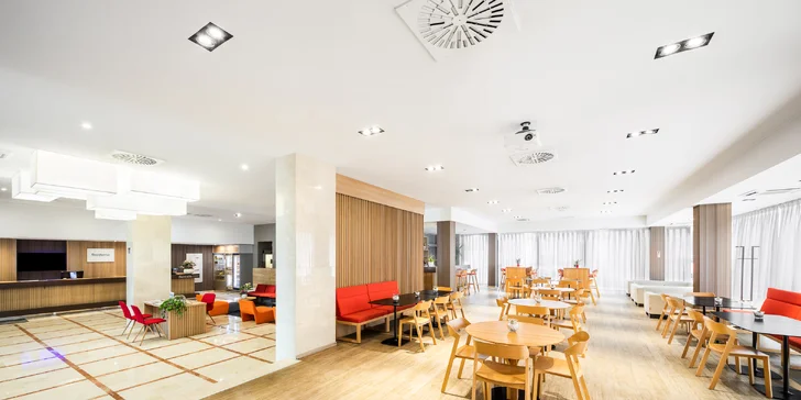 4* luxus v Praze pro pár i rodinu: snídaně či polopenze a moderní pokoje