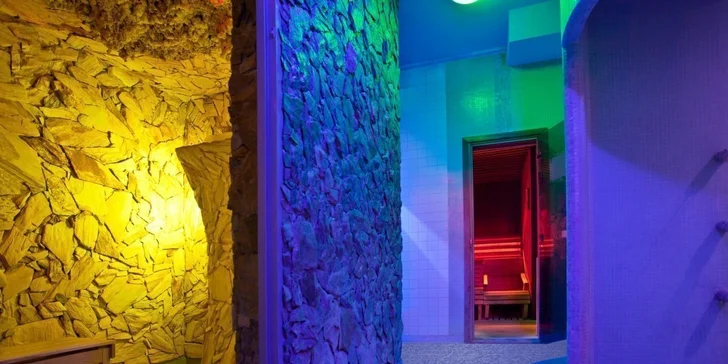 Pobyt u lázeňského města Muszyna: hotel s vlastním aquaparkem, snídaně nebo polopenze