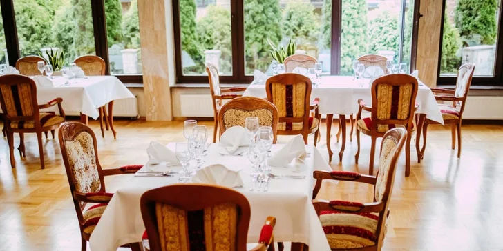 Pobyt u lázeňského města Muszyna: hotel s vlastním aquaparkem, snídaně nebo polopenze
