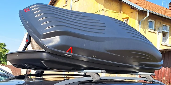 Pronájem střešních boxů i příčníků na auto vč. zapůjčení společenské hry: 1 den