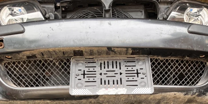 Výměna motorového oleje vč. výměny filtru, prohlídka vozidla i možnost dekarbonizace motoru