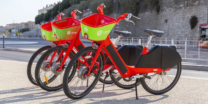 1-16 desetiminutových jízd na elektrické koloběžce nebo elektrokole Lime: Praha, Brno i Ostrava