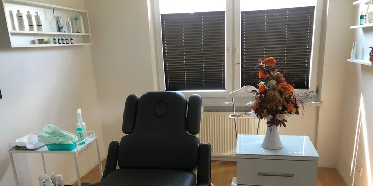 Medicinální pedikúra, antimykotické ošetření, masáž i podologické poradenství