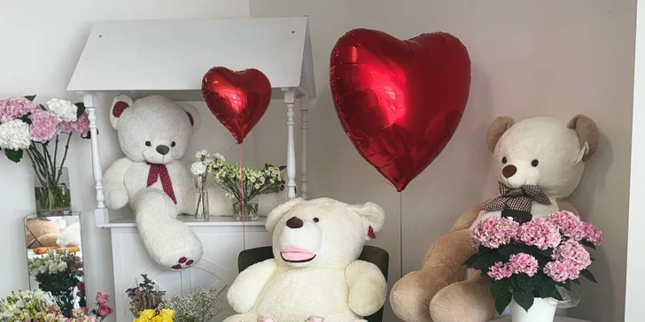 Vouchery na 300–5000 Kč do Event Bouquet: balónky, květiny, party výzdoba, dekorace prostorů i tisk