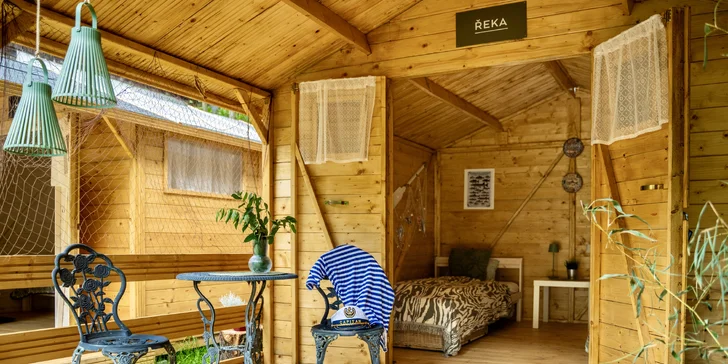 Dovolená ve středních Čechách pro vášnivé vodáky i turisty: pokoj nebo chatka přímo u břehu řeky Sázavy
