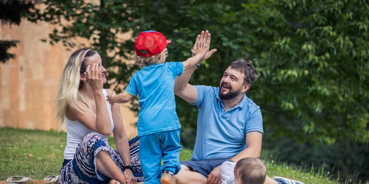 Krkonošská pohádka: rodinný pobyt s programem, wellness a jídlem