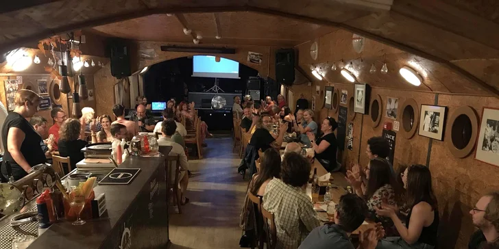 Hodnotový voucher na 250–500 Kč na cokoli z menu lodi Kamina na Vltavě