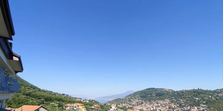 Pobyt v italském Pimonte s výhledem na Vesuv, spa, venkovním bazénem a jídlem