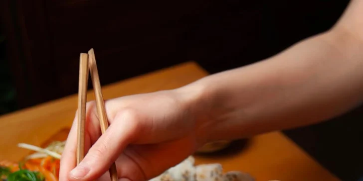 Sushi sety s klasickými i speciálními rolkami: 14–47 maki, nigiri, sashimi i uramaki