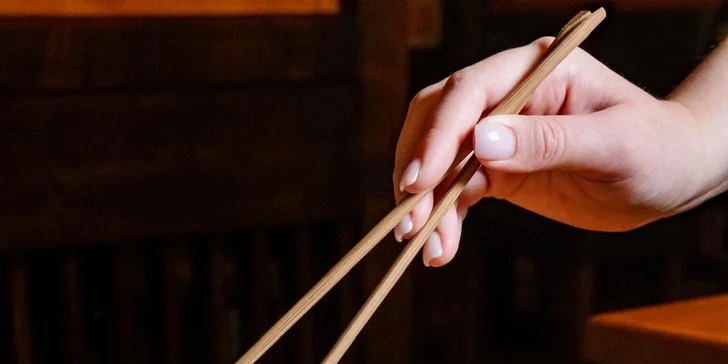 Sushi sety s klasickými i speciálními rolkami: 14–47 maki, nigiri, sashimi i uramaki