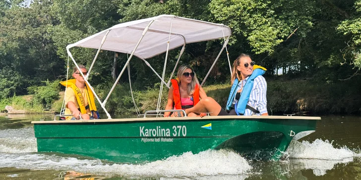 Pronájem paddleboardu nebo lodě pro dvě až čtyři osoby: půjčovna na řece Moravě