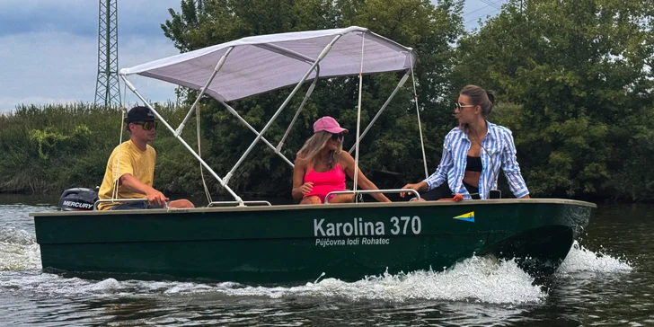Pronájem paddleboardu nebo lodě pro dvě až čtyři osoby: půjčovna na řece Moravě