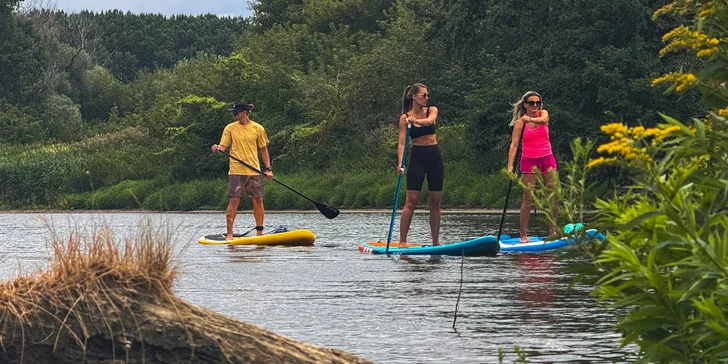 Pronájem paddleboardu nebo lodě pro dvě až čtyři osoby: půjčovna na řece Moravě
