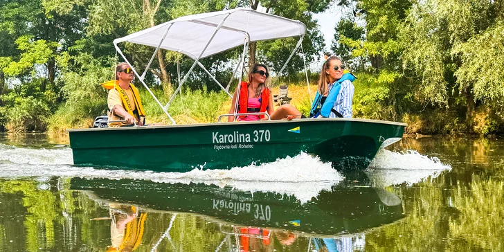 Pronájem paddleboardu nebo lodě pro dvě až čtyři osoby: půjčovna na řece Moravě