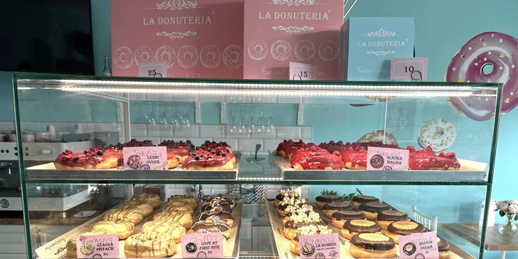 Otevřené vouchery do La Donuteria v Chomutově: 200–600 Kč na cokoliv