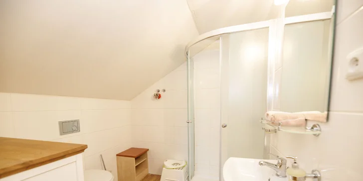Rodinný pobyt na Bublavě v Krušných horách: pohodový baby friendly hotel se snídaní