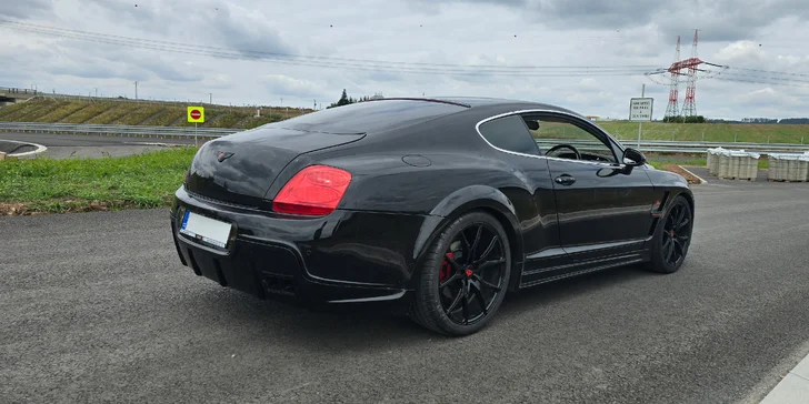 Bentley Continental: 15 min. spolujízdy nebo až 60 min. řízení i s focením a knihou