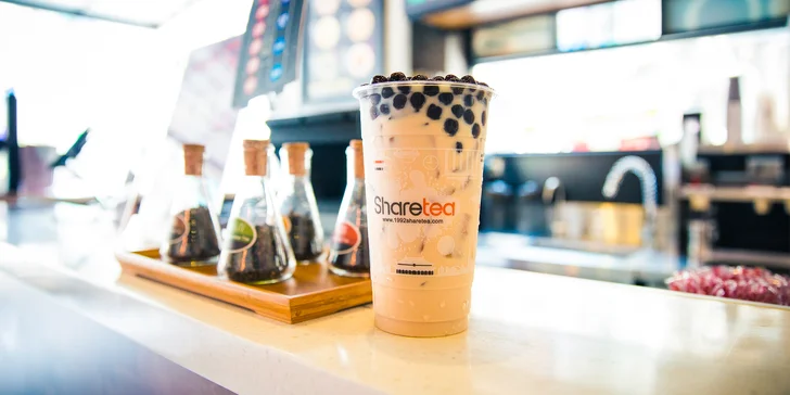 Osvěžující bubble tea pro 1 i 2 os. vč. toppingu: mléčný, zelený i ovocný čaj