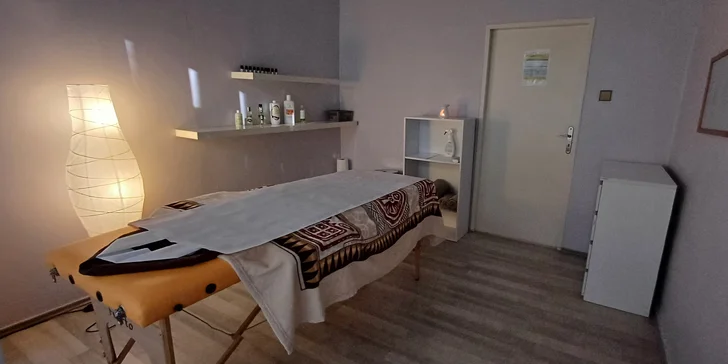 90–150min. balíčky plné regenerace a relaxace: masáže dle výběru i lifting