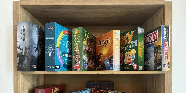 Zapůjčení deskových her nebo místnost s PlayStation 5 až pro 12 osob a občerstvení