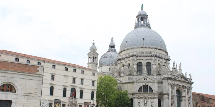 Romantické Benátky, oslnivá Verona i zámek Miramare: zájezd busem na dvě noci, ubytování i snídaně