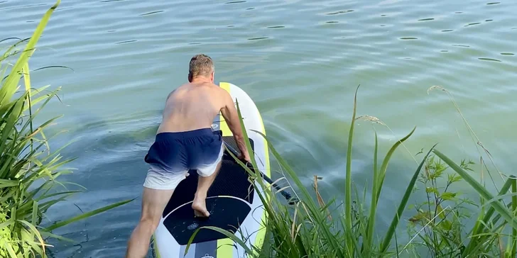 Zapůjčení paddleboardu na 60 min. pro 1 či 2 osoby u Kyjského rybníka