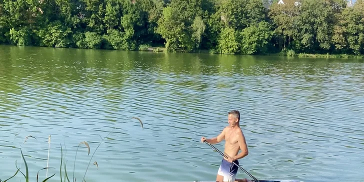 Zapůjčení paddleboardu na 60 min. pro 1 či 2 osoby u Kyjského rybníka