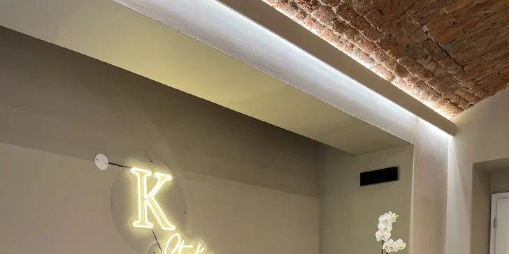 Přístrojová lymfodrenáž i neinvazivní lifting obličeje, krku i dekoltu