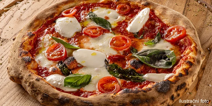 Pizza do krabice: Margerita, Hawai i Quattro Formaggi, 32 cm, voucher na jednu nebo dvě pizzy