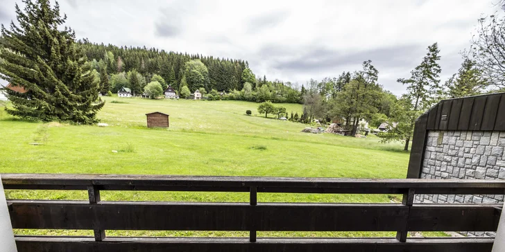 Krkonoše a oblíbené Benecko: dovolená s polopenzí a relaxem ve vířivce