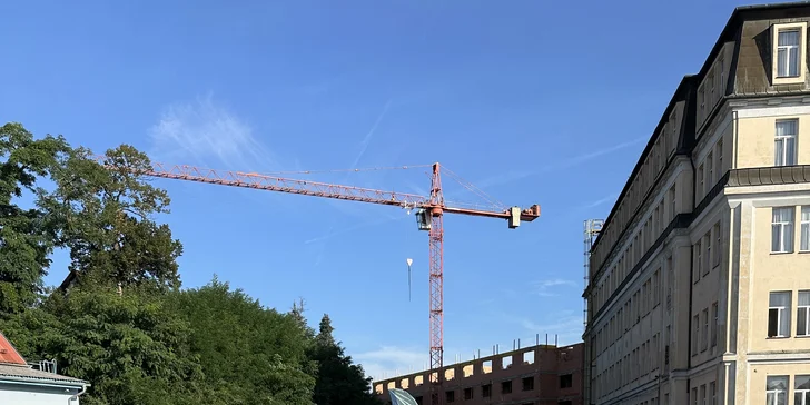 Ekologické ruční mytí auta: exteriér i interiér, personál přijede až k vám