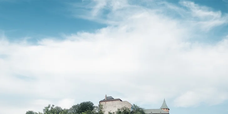 Nezapomenutelný zážitek: jízda nebo pronájem legendárního Fordu Mustang 5.0 V8 Coyote