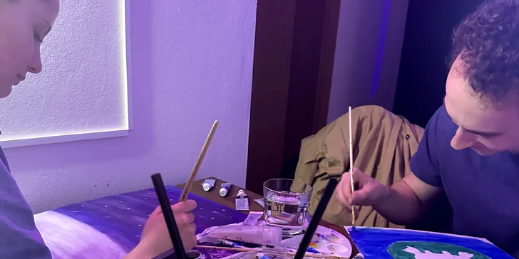 Malování s vínem pro jednoho, pár i partu přátel vč. plátna a pomůcek
