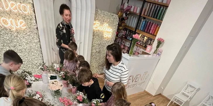 Zábavný floristický kurz pro děti s doprovodným programem, dětskou diskotékou a občerstvením