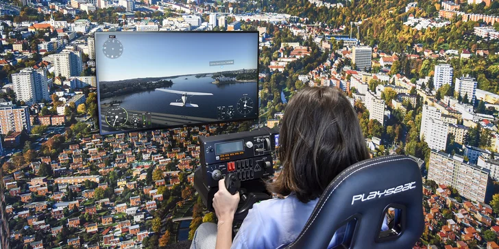 Vstup do Muzea map nebo zážitek na leteckém simulátoru pro 1 osobu