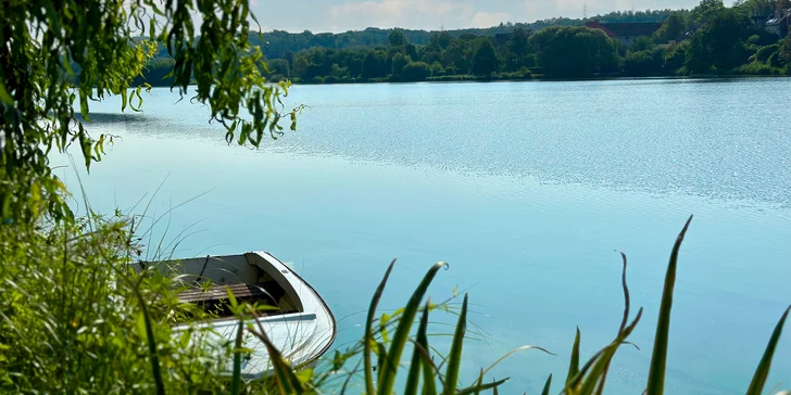 Zapůjčení paddleboardu na 60 min. pro 1 či 2 osoby u Kyjského rybníka