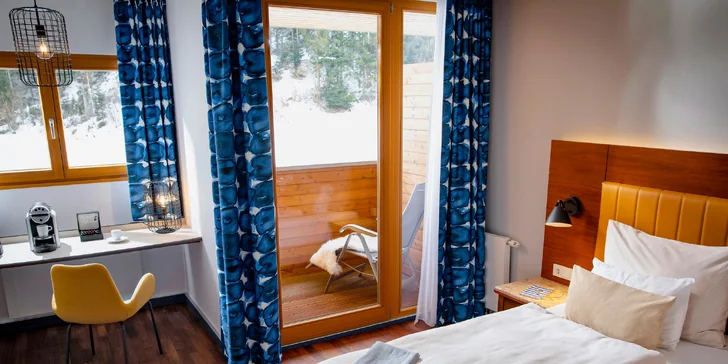 Zima v Kitzbühelských Alpách: 4* hotel s polopenzí i neomezeným wellness a lyžování na 43 km sjezdovek