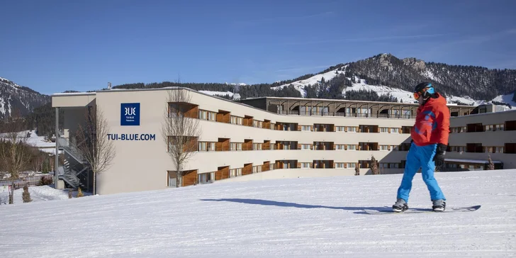 Zima v Kitzbühelských Alpách: 4* hotel s polopenzí i neomezeným wellness a lyžování na 43 km sjezdovek