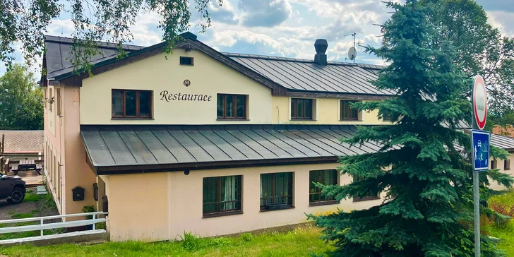 Hurá do Krkonoš: pobyt až pro 5 osob v tradičním horském penzionu na Benecku