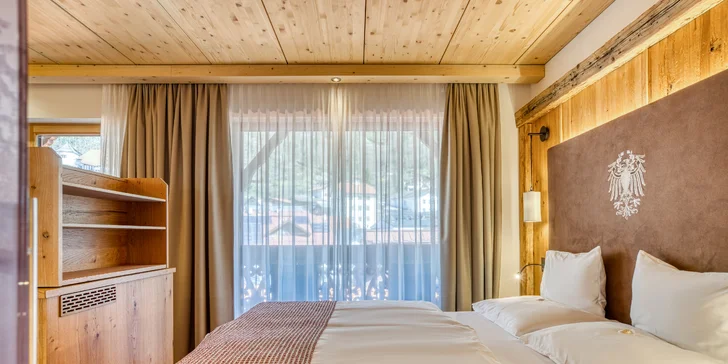Luxusní Tyrolsko: hotel 300 m od lanovky, bohatá polopenze, bazény a saunový svět