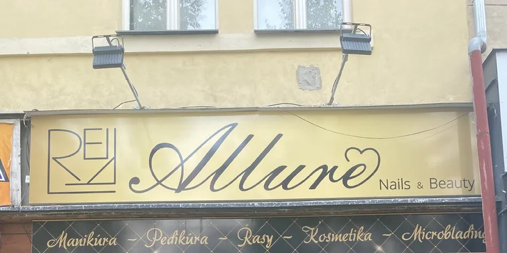Lash lifting a barvení řas či prodloužení řas metodou 5D až 7D