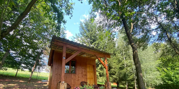 Tiny house s výhledem do krajiny Podkrkonoší pro 2 osoby
