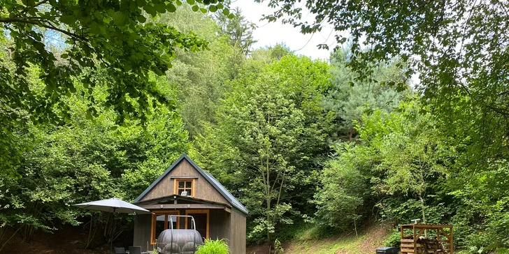 Útulný tiny house v přírodě Podkrkonoší až pro 4 osoby