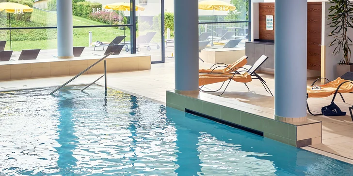 Zima v Kitzbühelských Alpách: 4* hotel s polopenzí i neomezeným wellness a lyžování na 43 km sjezdovek