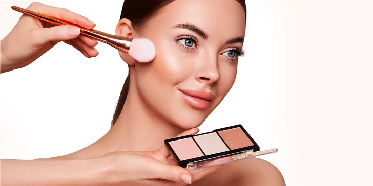 Kurz denního i večerního líčení vč. certifikátu i s možností balení make-upu
