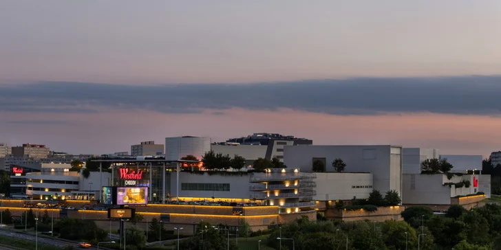 Hotel se snídaní v Praze: za památkami i na nákupy, lokalita u Chodovské tvrze