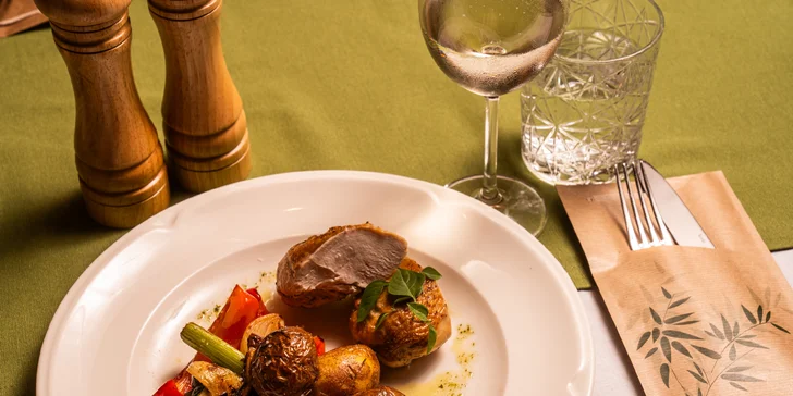 Voucher do restaurace zaměřené na středomořskou kuchyni: pizza, pasta, ryby i mořské plody