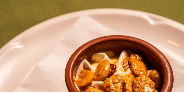 Luxusní 4chod. italské menu pro dva: hovězí carpaccio, medailonky i sklenka vína