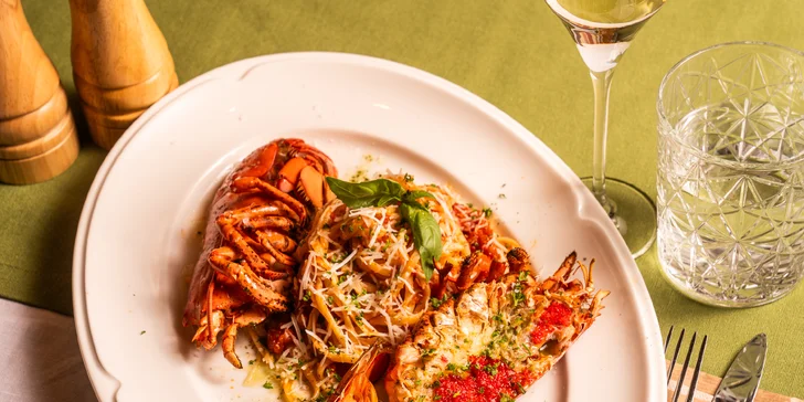 Luxusní 3chod. středomořské menu: krevety, humr i sklenka šampaňského