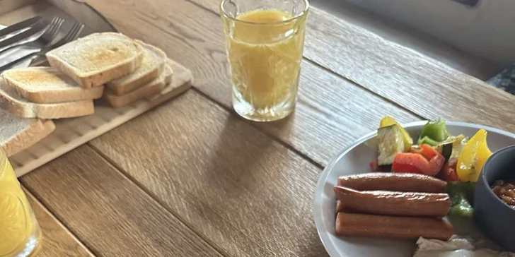Pobyt v Třebíči: apartmán se snídaněmi, BBQ večeře i degustace whisky